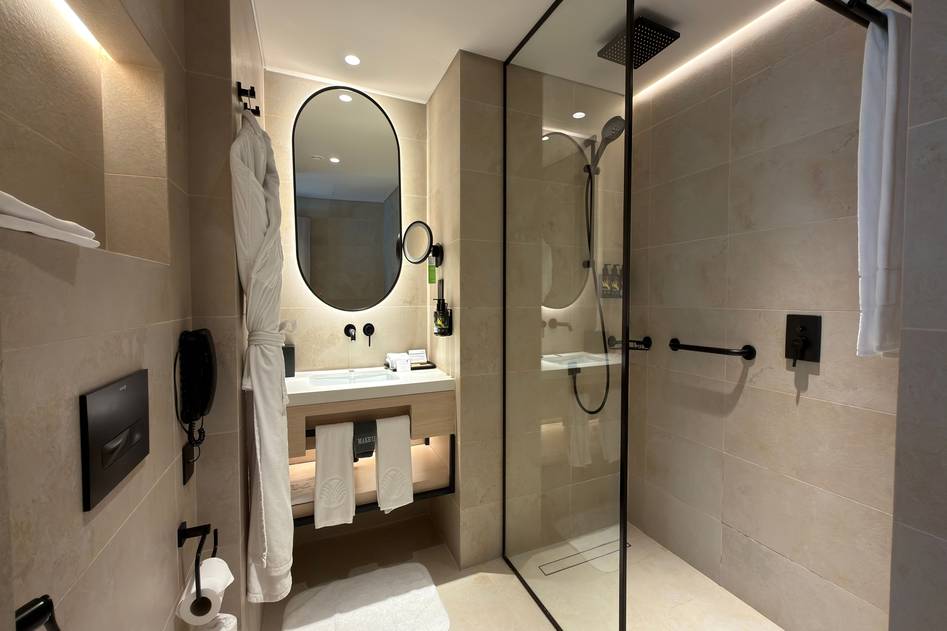 Homepage for Home Improvement Bathroom Fixtures & Accessories walk-in bathtubs